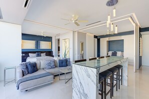 Interior - 5⭐Zona❤Romantica Ocean Views⛱ 2 BR 2BA Best Rooftop (Puerto Vallarta)