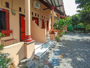 Exterior - El Shaday Family Residence (Banyuwangi)