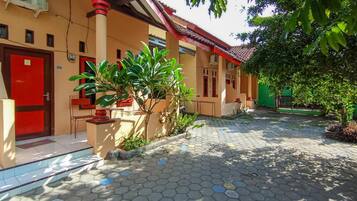 Halaman properti