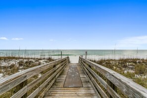 Accommodatie ligt op het strand