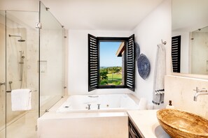 Bathtub, hair dryer, towels, soap - NEW Luxury Ocean View PH, Golf Cart w/ Premier Golf + Housekeeper/ cook (Punta de Mita)
