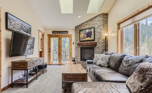 Frisco Main Street Retreat: BEST VIEWS IN FRISCO!