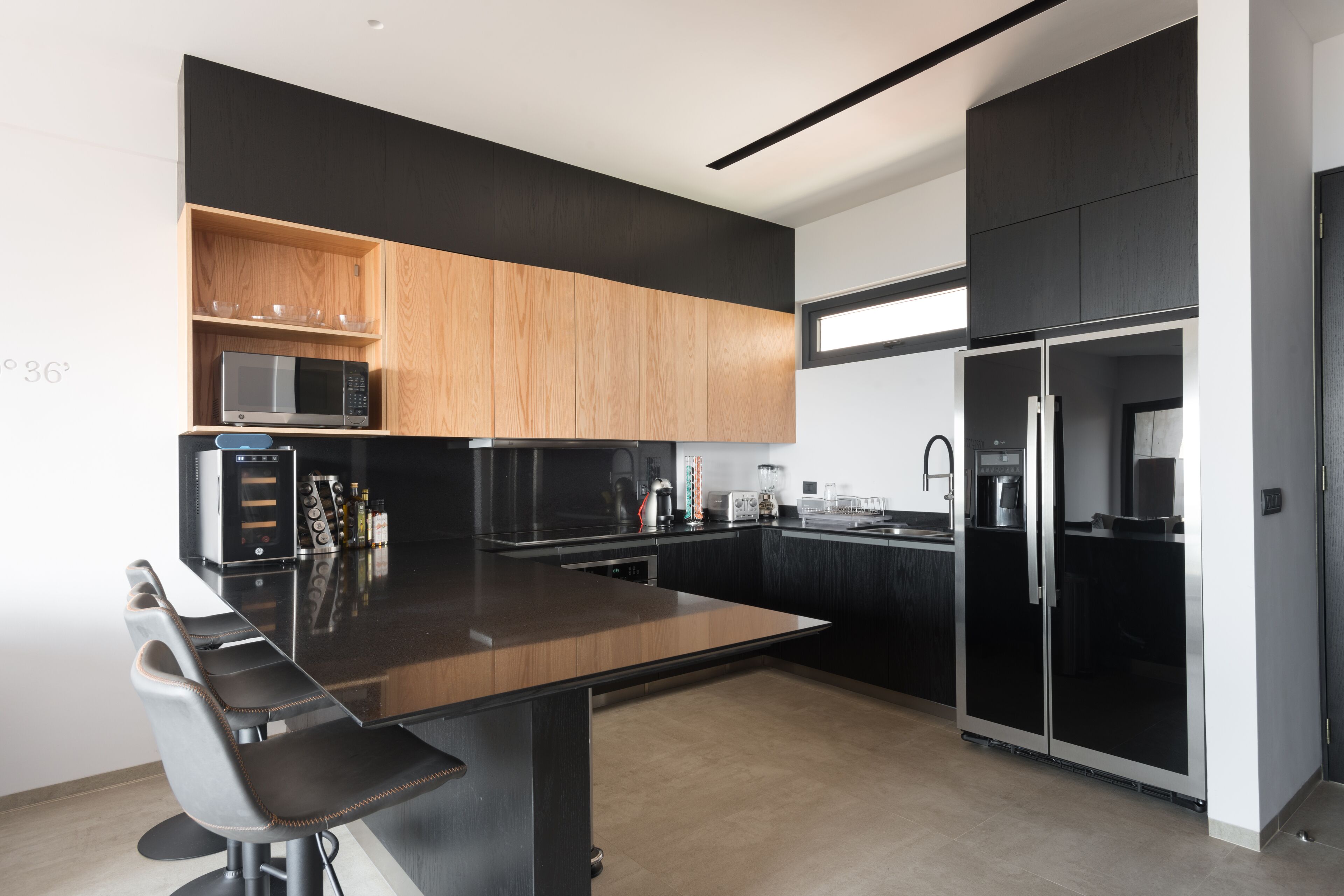 Sail View Romantic Zone Rooftop Pool Ocean Views