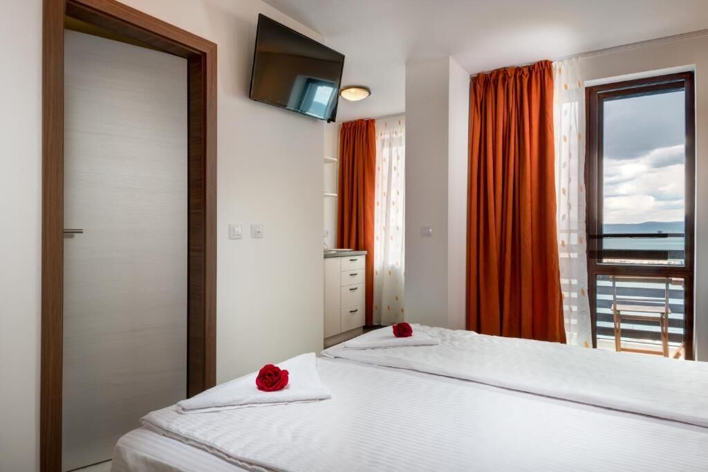 Photo - Panorama Blue Family Hotel and Free parking