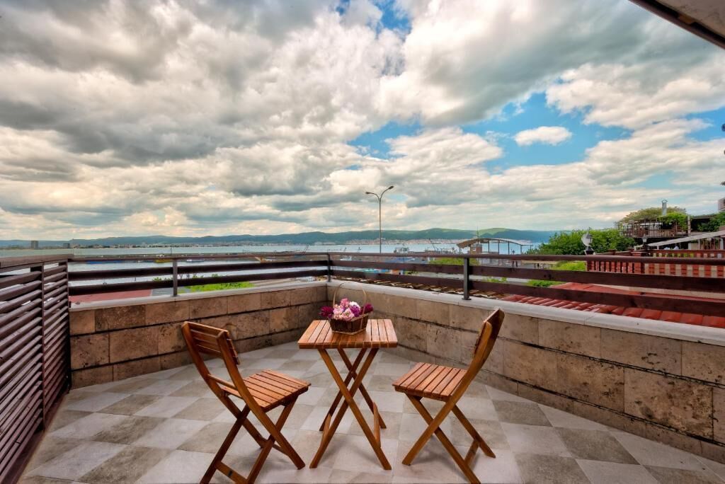 Photo - Panorama Blue Family Hotel and Free parking