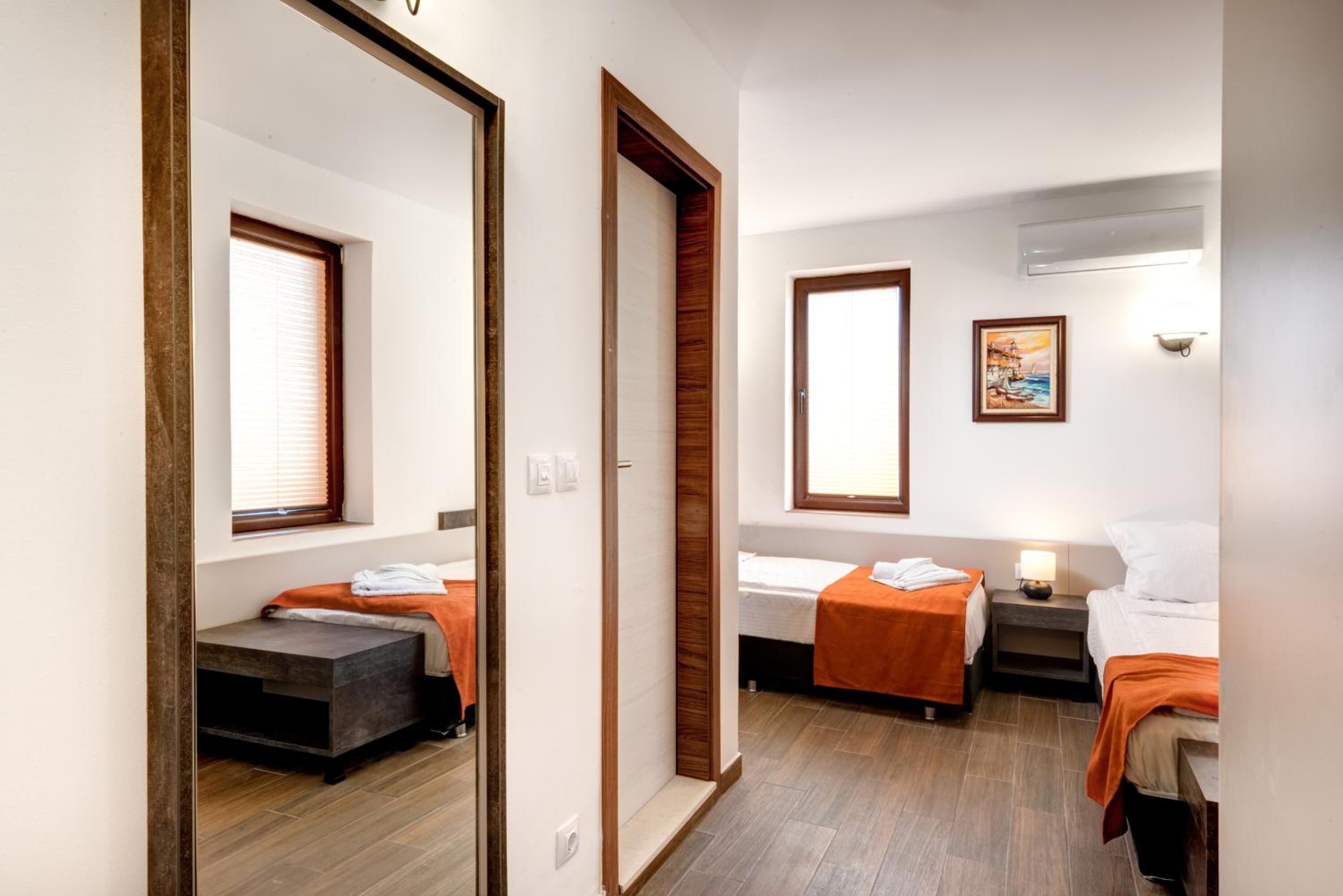 Photo - Panorama Blue Family Hotel and Free parking