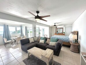 Wi-Fi gratuit, accès pour personnes à mobilité réduite