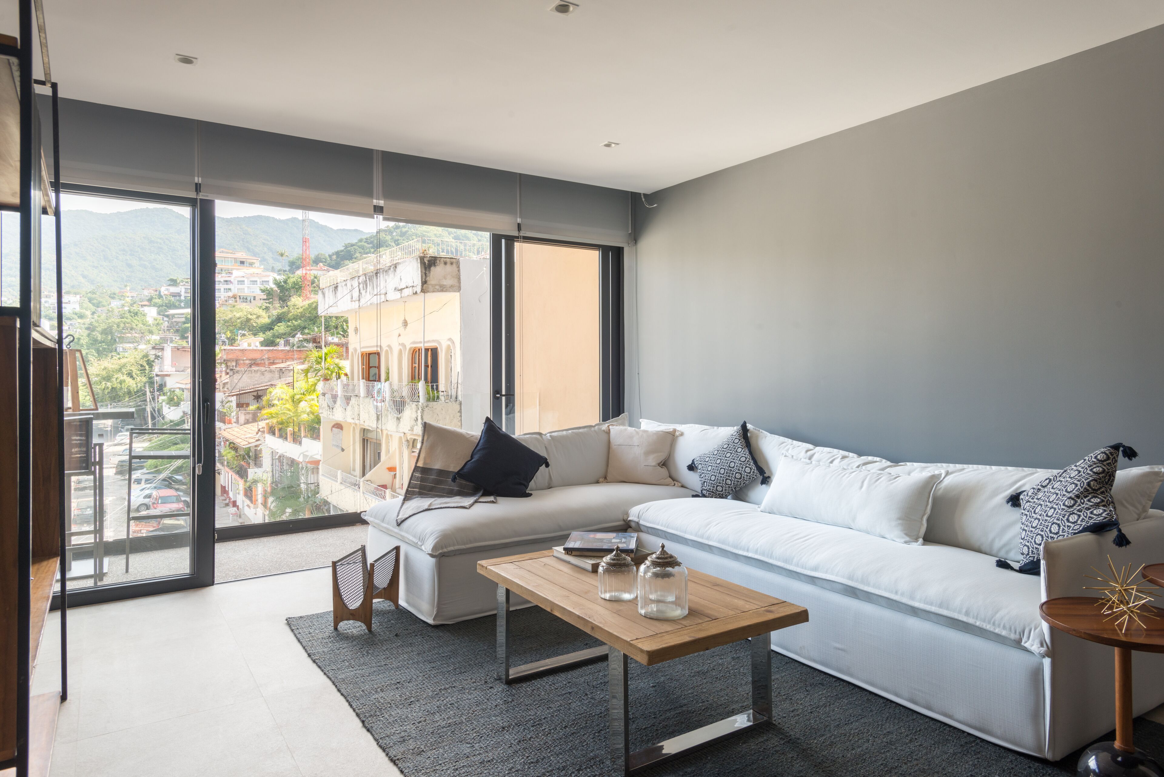 TV, Netflix, streaming services