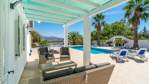 Pool - Monterosa Viñuela by Ruralidays (Málaga)