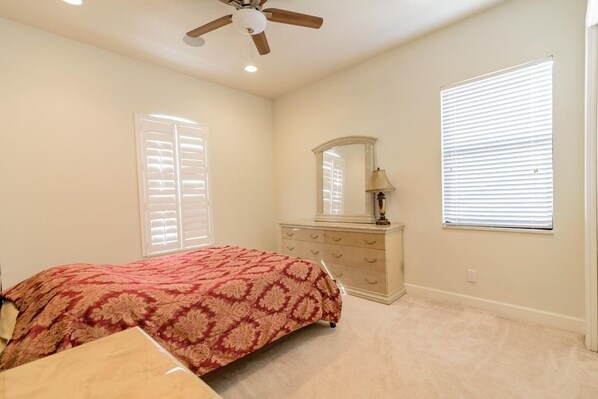 4 bedrooms, WiFi