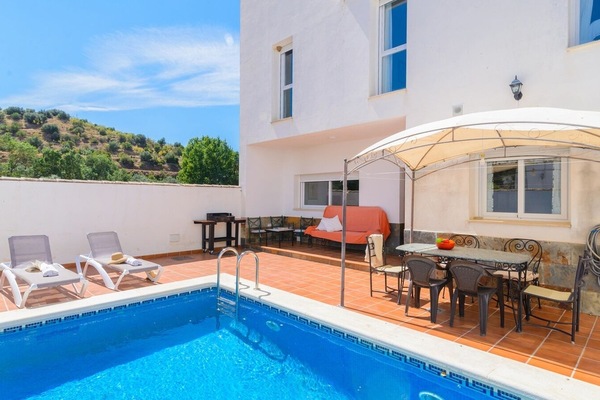 Casa Riofrio Loja by Ruralidays