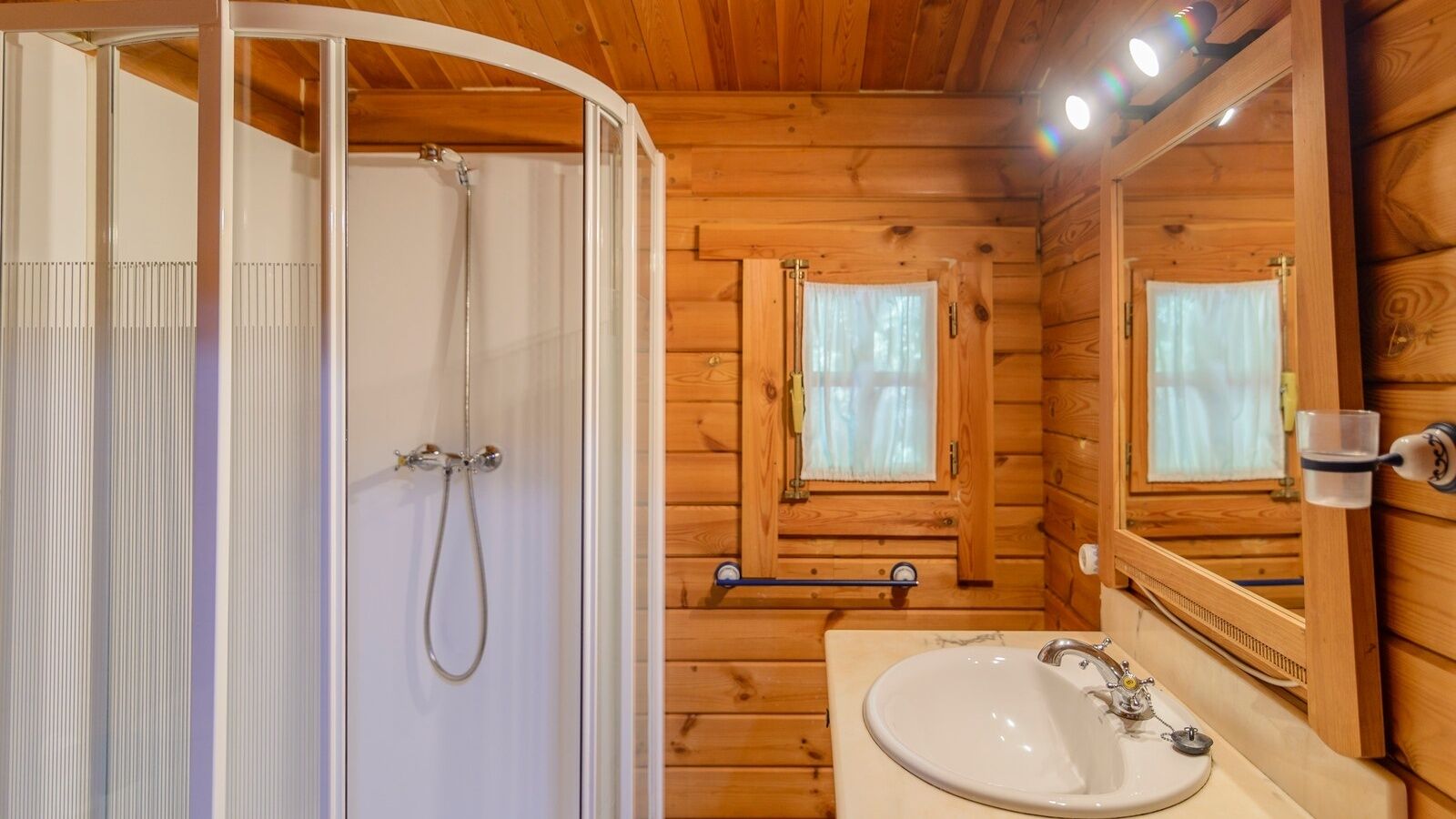 Casas Las Canteras Cuevas Bajas by Ruralidays