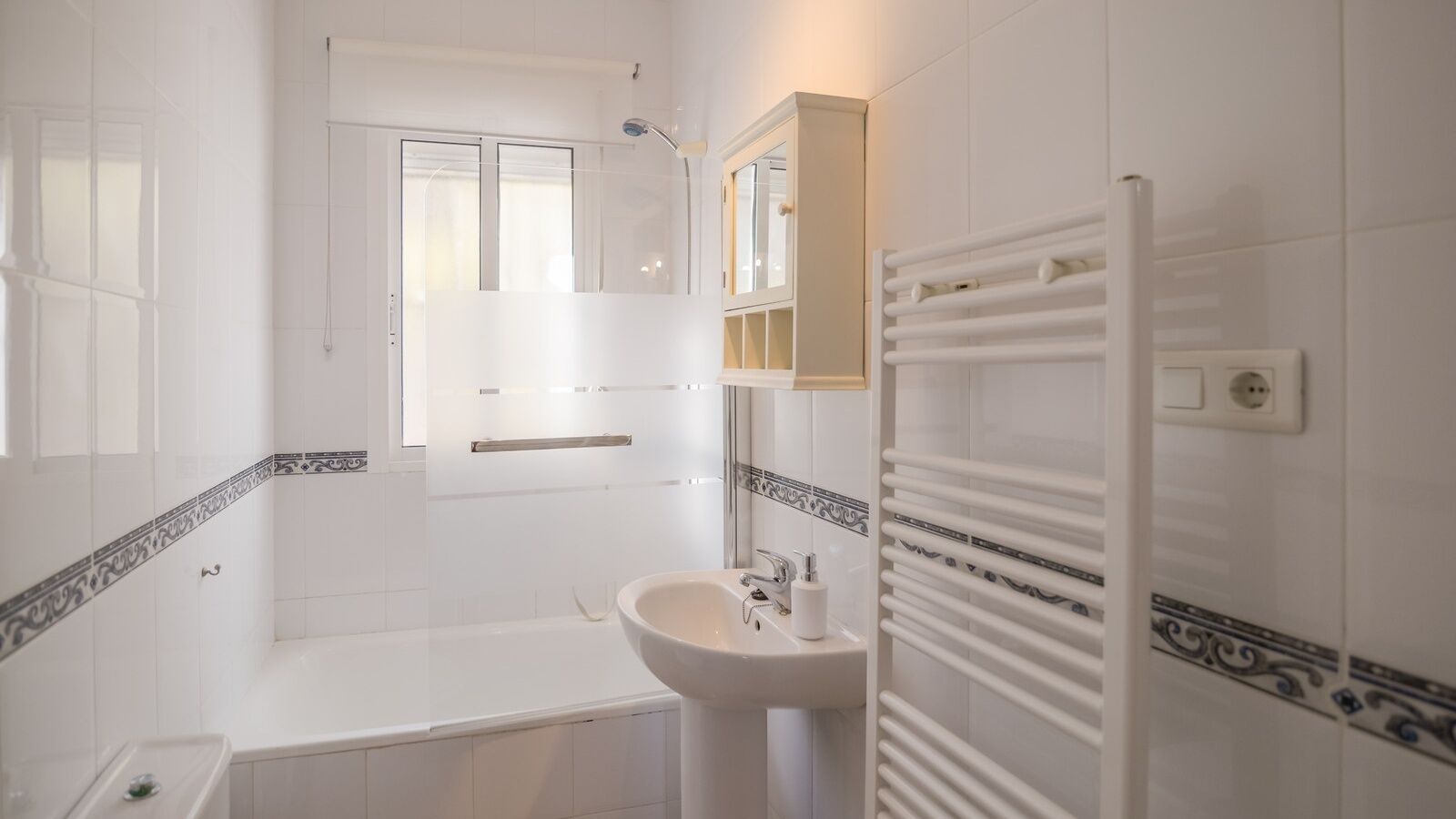 Villa Bravo Viñuela by Ruralidays