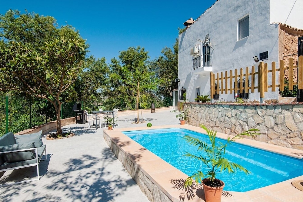 Villa Río Béjar Quesada by Ruralidays