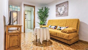 TV - Villa Godoy Periana by Ruralidays (Málaga)