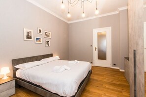 1 quarto, ferros/tábuas de passar roupa, Wi-Fi, roupa de cama