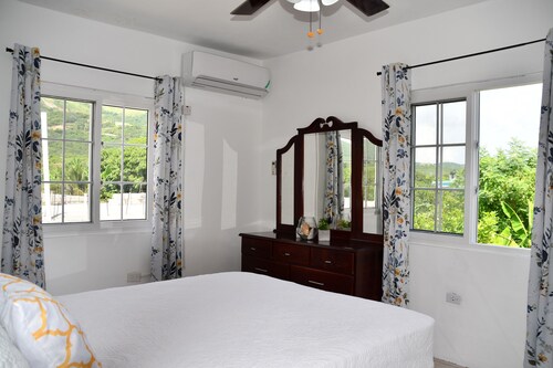 Pond View 1BR Apartment • Peaceful Pamphret Stay