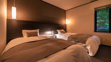 Premium Japanese Western Room | In-room safe, desk