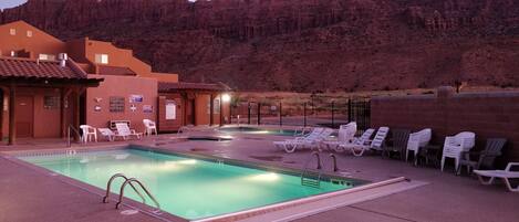 Outdoor pool, a heated pool