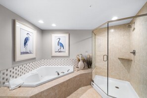 Combined shower/bathtub, jetted bath, hair dryer, towels - Caribe Resort B1207 Spacious Four Bedroom! Complimentary Boat Slip! (Orange Beach)