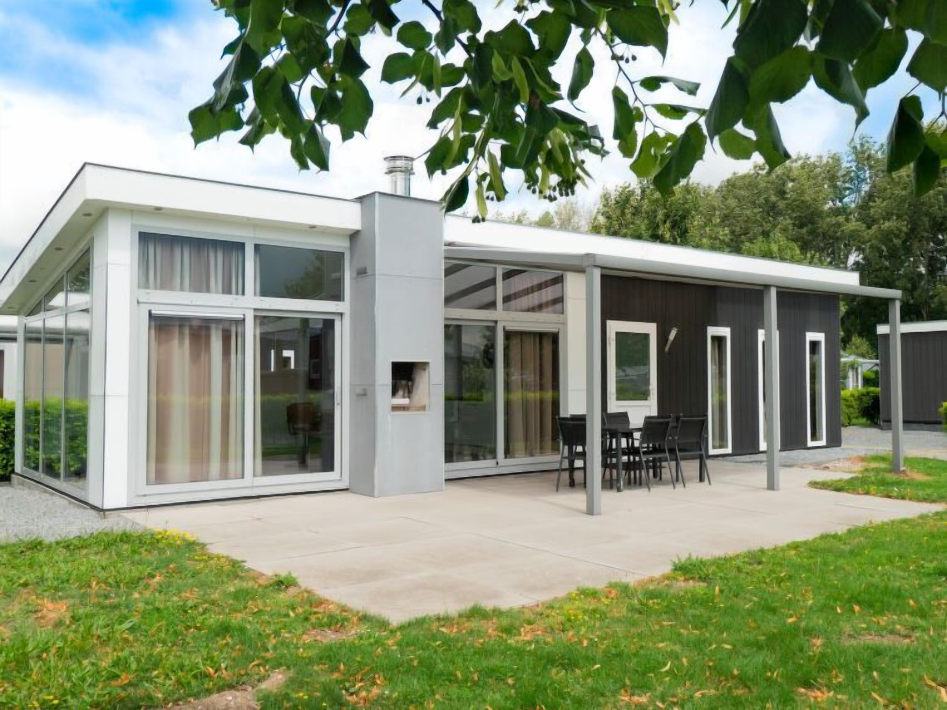 Pavilion 4 by Interhome