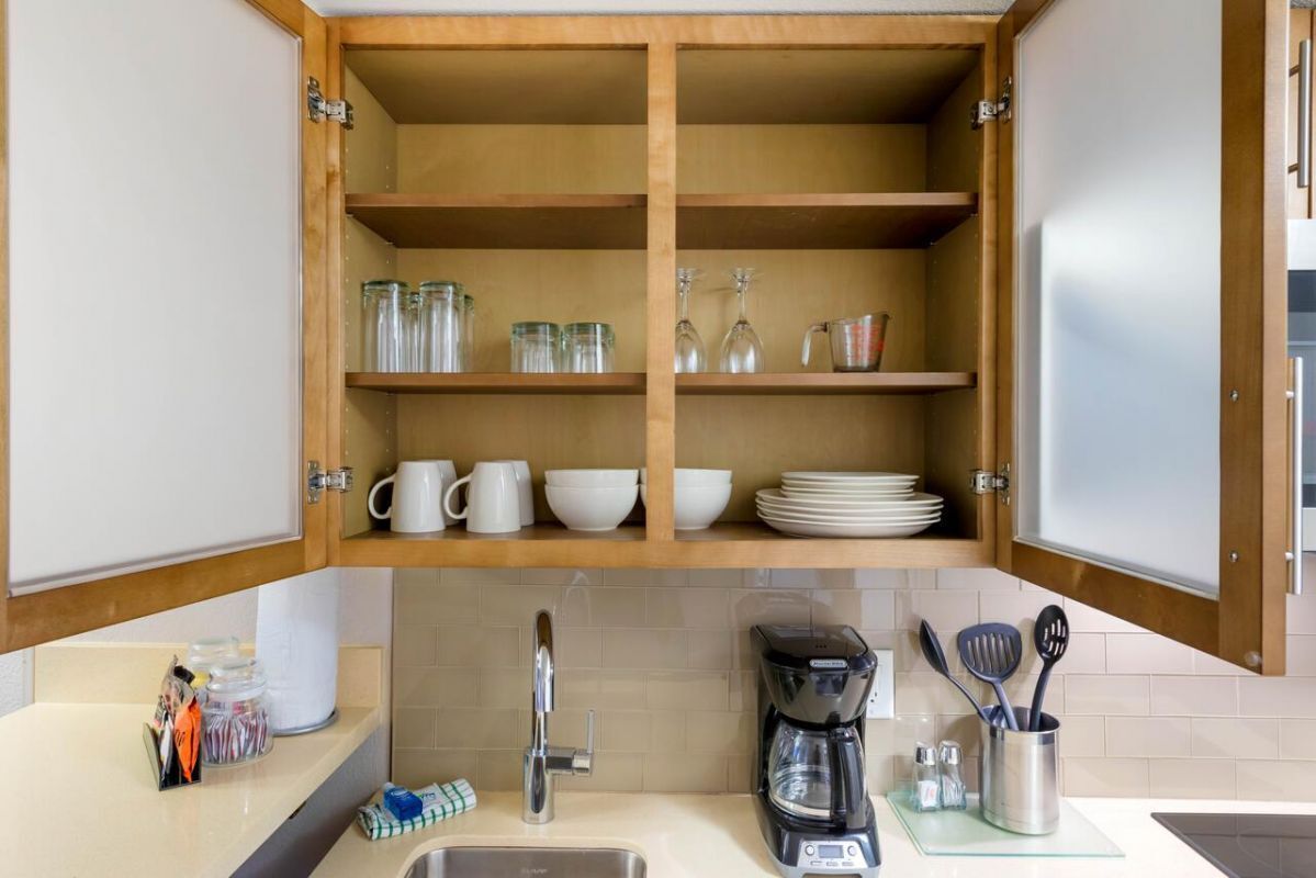 Theme Park Adventure! Two Awesome Units, Pool, Full Kitchen, Free Breakfast