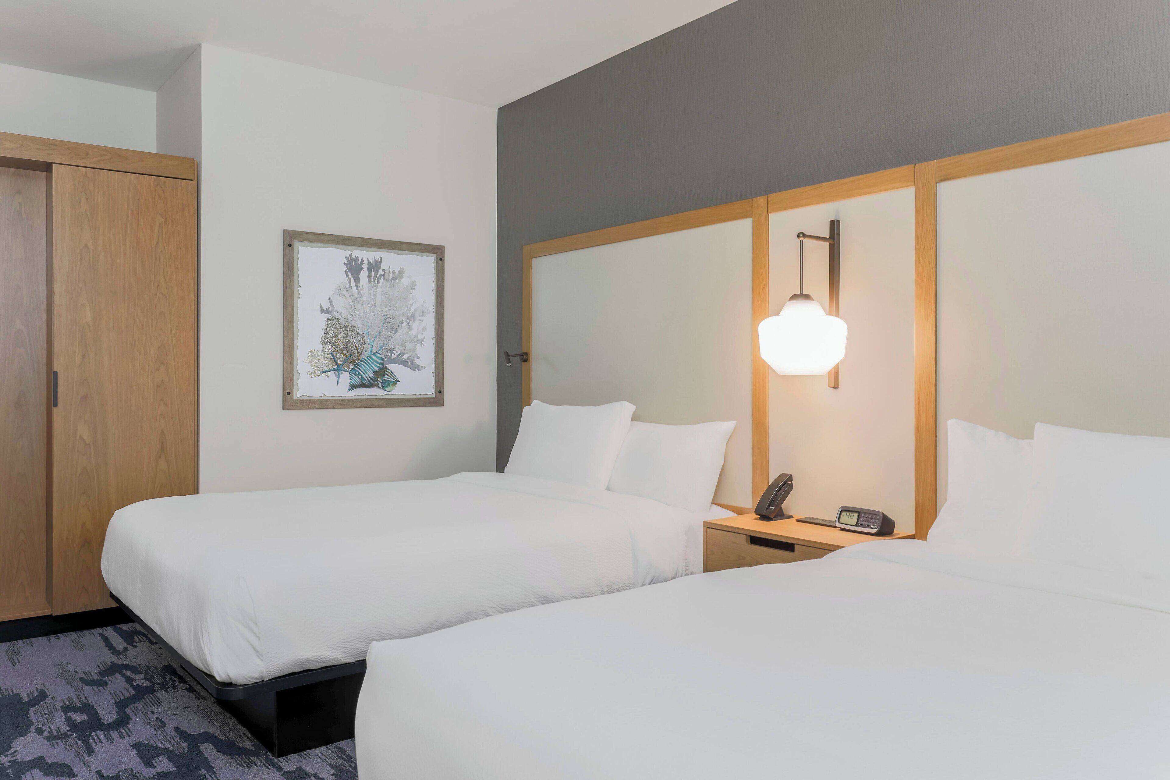 1 bedroom, desk, laptop workspace, blackout curtains