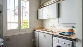 Apartment, 1 Queen Bed with Sofa bed, Balcony, City View | Private kitchen | Full-size fridge, microwave, oven, stovetop