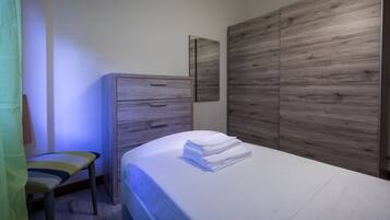 Apartment, 2 Bedrooms | 2 bedrooms, laptop workspace, iron/ironing board, free WiFi