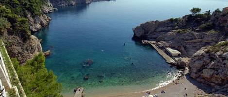 Apartment (Two Bedroom Apartment) | Beach