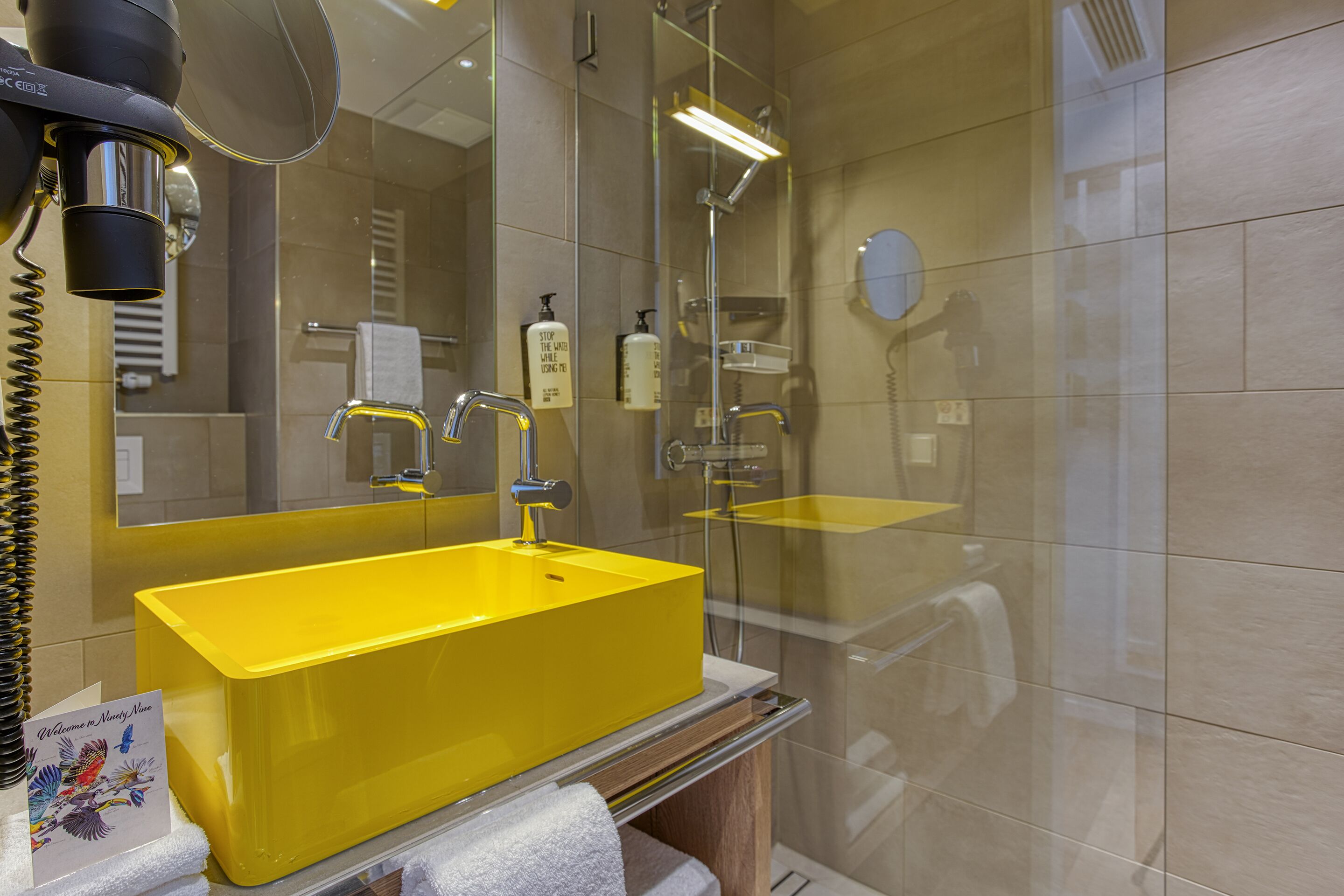 shower, rainfall showerhead, free toiletries, hair dryer