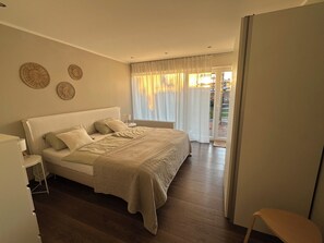 2 sovrum, strykjärn/strykbräda, resesäng och gratis wi-fi