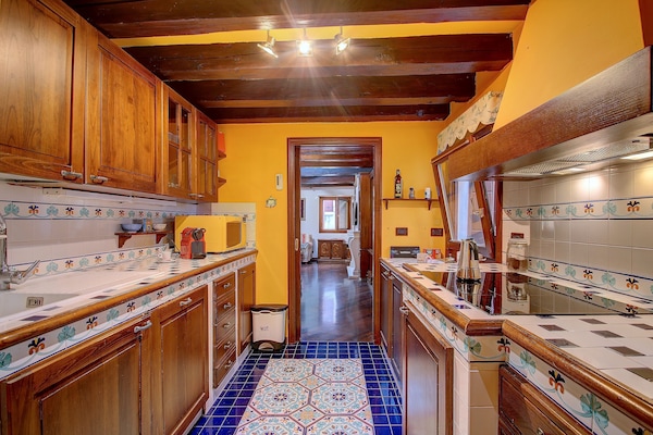Apartamento, 3 quartos, terraço | Cozinha privada