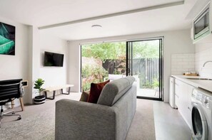 TV, offices