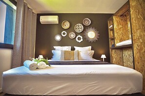 3 Schlafzimmer, Schreibtisch, Bügeleisen/Bügelbrett, kostenloses WLAN