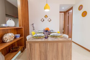 Apartment | Dining room - IT08 Lindo Ap 2 Quartos - Itacimirim (Camaçari)