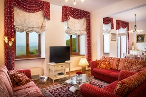 Living area - Villa Palazzo Angelica (Oprtalj)