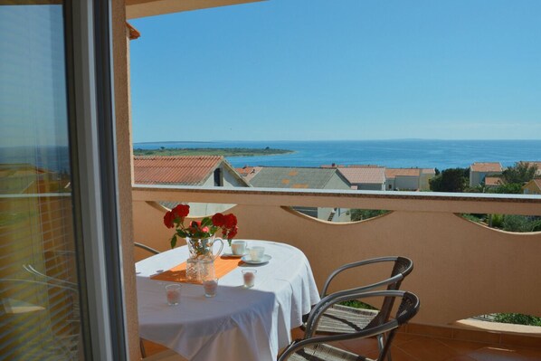 Panoramic Apartment, 2 Bedrooms, Balcony, Sea View | Balcony view
