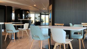 Daily buffet breakfast (EUR 13.00 per person)