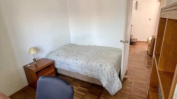 3 dormitorios, escritorio, wifi gratis y ropa de cama