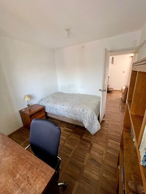 3 Schlafzimmer, Schreibtisch, kostenloses WLAN, Bettwäsche