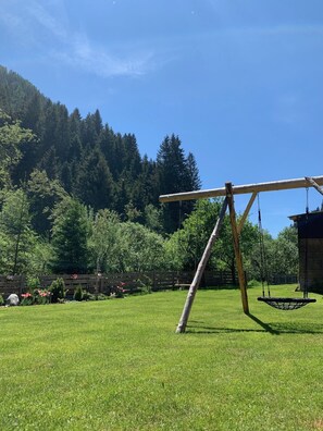 Children's area - Moderne Ferienwohnung in Neustift mit 3 Schlafzimmern und 2 Bädern (Neustift im Stubaital)