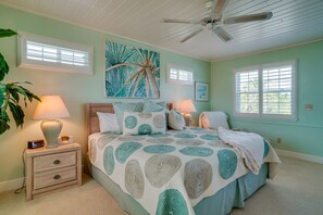 3 bedrooms, hypo-allergenic bedding, iron/ironing board, free WiFi