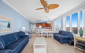 Smart TV, books - PENTHOUSE - 8TH Floor Boardwalk/Epic Views/Pool/ (Ocean City)