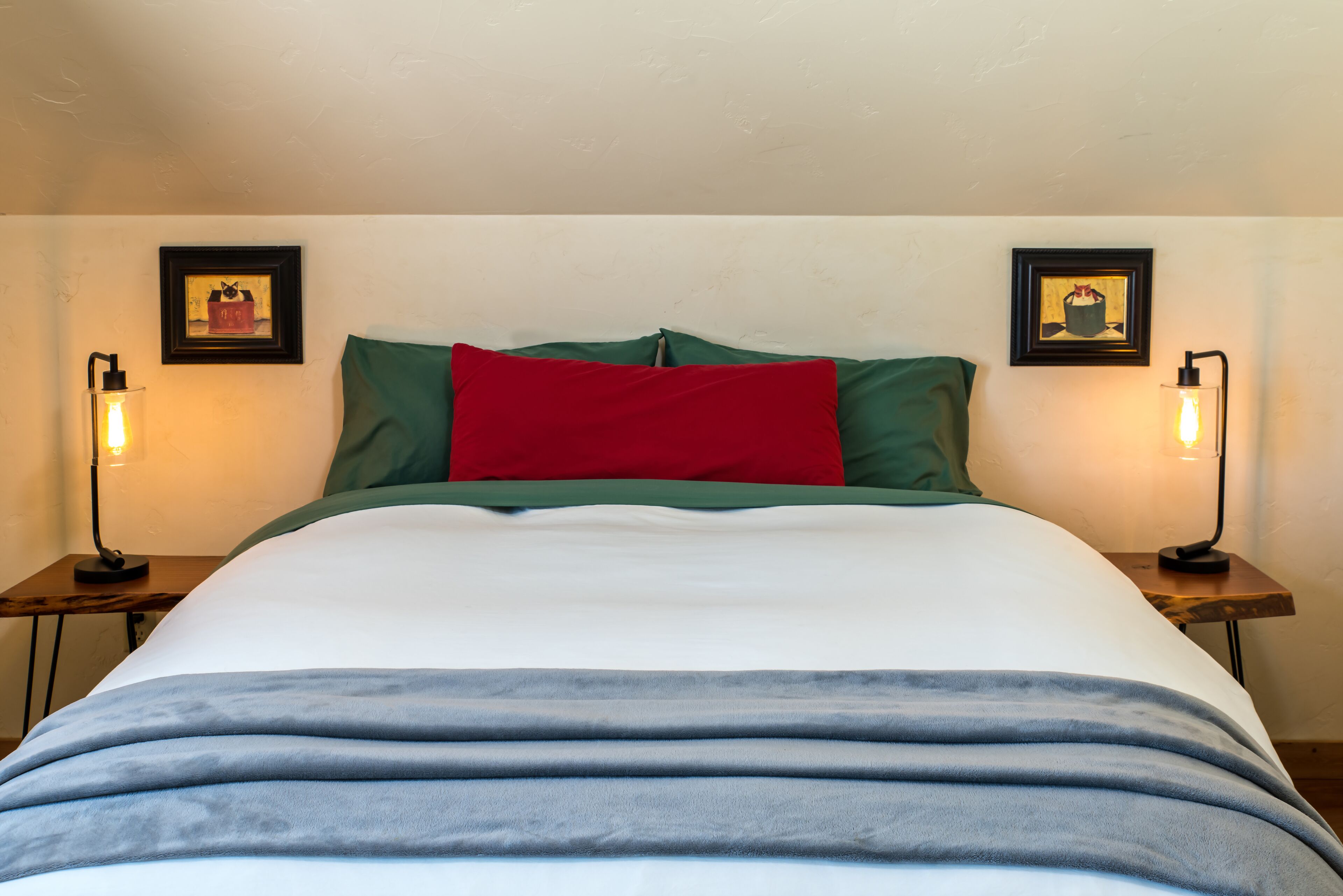 The Woof Ranch Bed & Breakfast by Hahns Peak