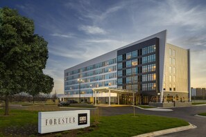Exterior - The Forester Hotel, part of Unscripted by Hyatt (Lake Forest)