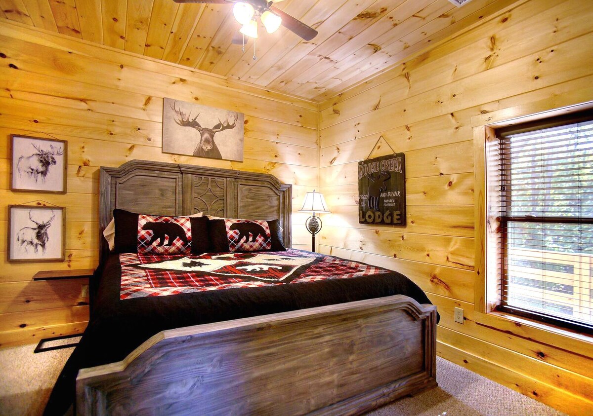 Photo 35 of TOOWAMBA - A Gem! - Secluded, Elegant-Award-Winning - Split payments 3 ways.