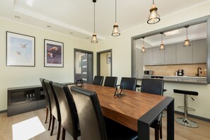 غرفة لتناول الطعام