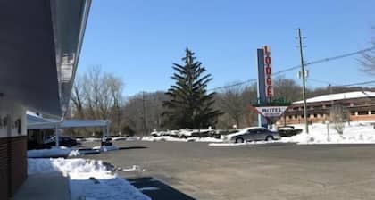 Laurel Notch Motel
