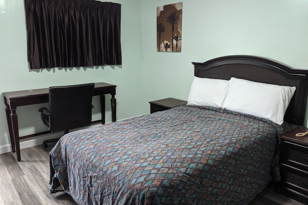 Classic Single Room | Bed sheets